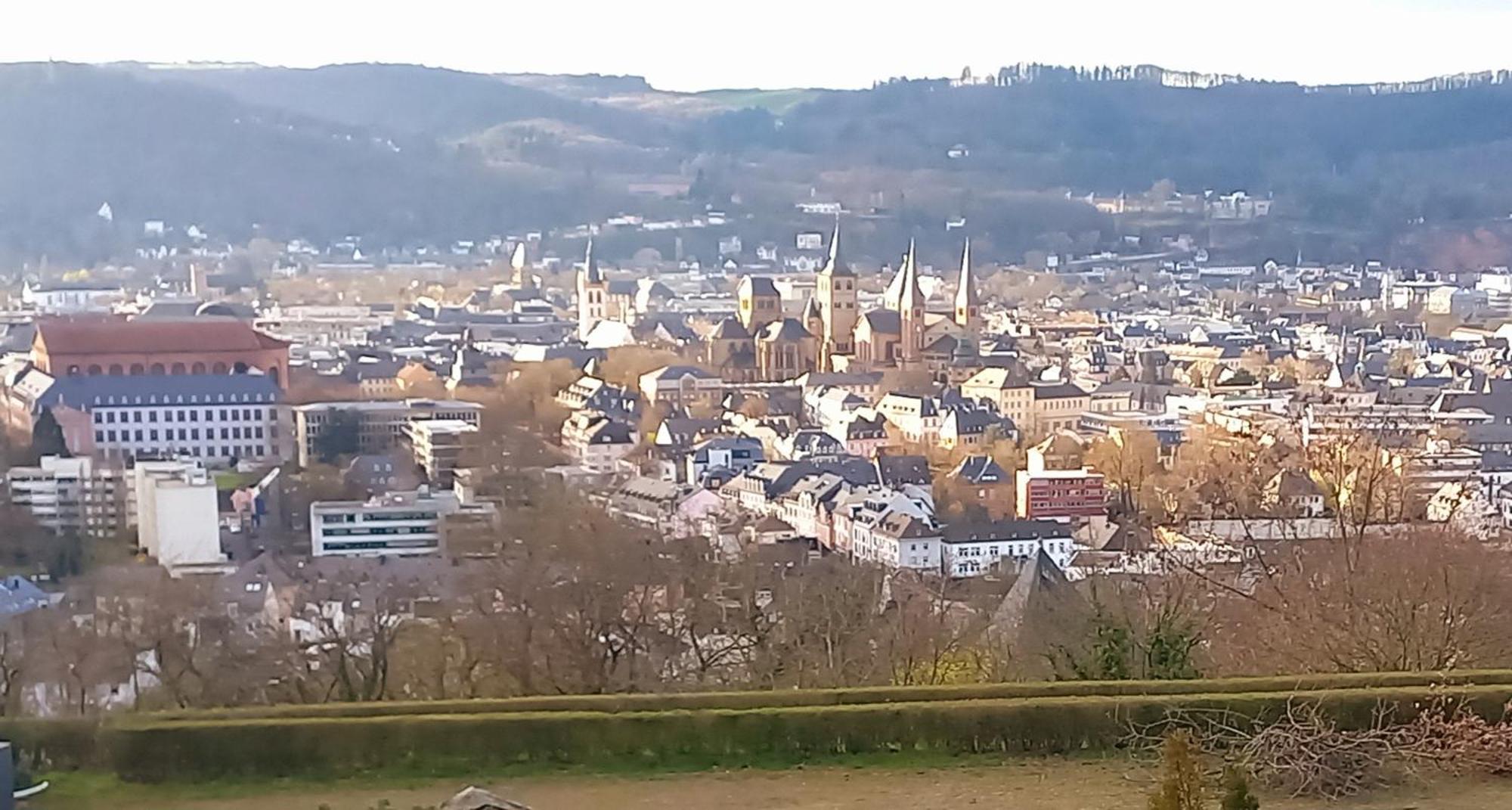Ferienwohnungen Petrisberg Trier Exteriör bild